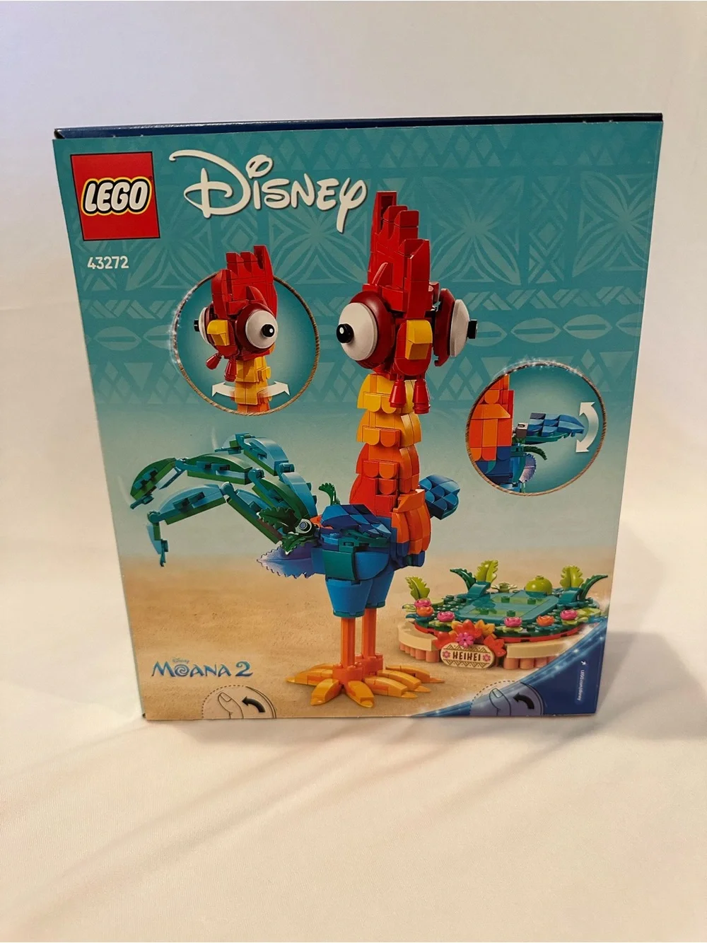 Lego Disney Heihei Buildable Figure - Red, Orange, Yellow, Blue, Green